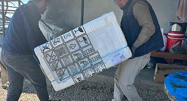 Kozan'da yangın mağdurlarına belediye desteği sürüyor