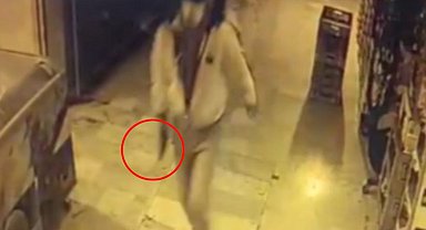Küçükçekmece'de bir şahsa silahlı saldırı düzenlendi, şüpheliler kıskıvrak yakalandı
