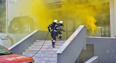 Kurtarma ekiplerinden okulda ortak tatbikat