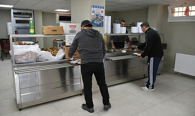 Kuşadası Kent Lokantası'nda satışların yüzde 92'si Adalı Kart ile yapıldı