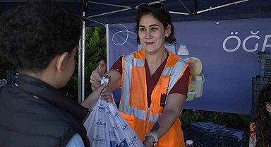 Kuşadası'nda bin 400 çocuğa her hafta beslenme desteği