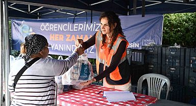 Kuşadası'nda çocuklara 3 haftada 4 bin 200 beslenme paketi dağıtıldı