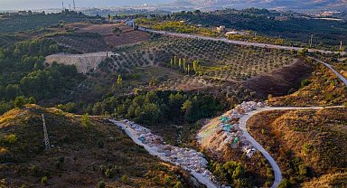 Kuşadası'nda Toskana'yı andıran vadiler atıklarla doluyor