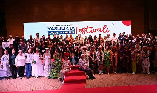 Kuşaklar ve kültürler Kepez'de buluştu: 2. Yaşlılıkta Sağlık ve Esenlik Festivali tamamlandı