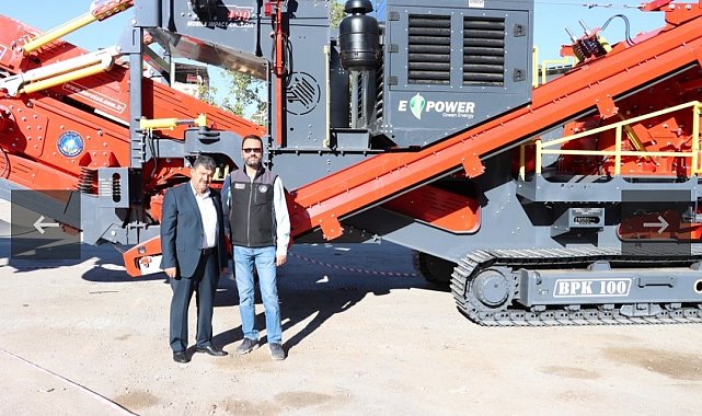 Kütahya İl Özel İdaresi'ne 27 milyon TL'lik mobil taş kırma makinesi