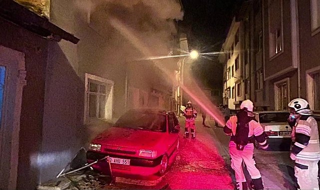 Kütahya'da 3 katlı binada yangın: 1 ölü