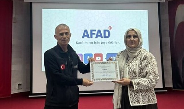 Kütahya'da afet bilinci ve eğitimi semineri düzenlendi