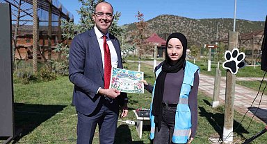 Kütahya'da sahipsiz hayvanlara yönelik farkındalık etkinliği düzenlendi