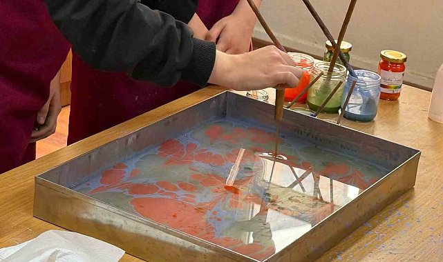 Ladik'te Hüsn-i Hat, Tezhip ve Minyatür Sergisi açıldı