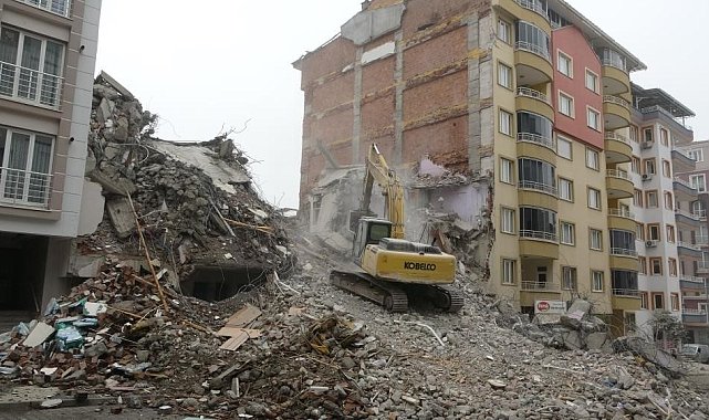 Malatya merkezli 7 ilde yıkım operasyonu: 14 tutuklama