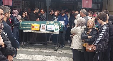 Maltepe'de yıkılan binada hayatını kaybeden 5 yaşındaki Gülce son yolculuğuna uğurlandı