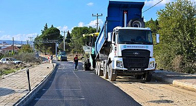 Manisa Köprübaşı'nda asfalt mesaisi sürüyor
