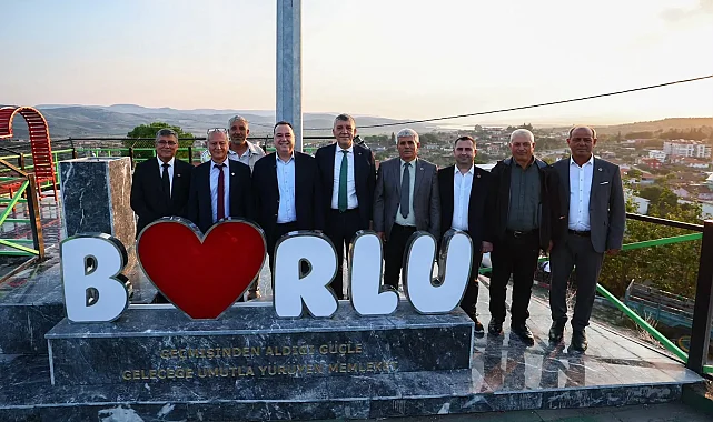 Manisa Köprübaşı'nda balıkçının yüzü güldü