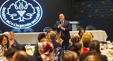 Manisa'da Başkan Dutlulu kadın muhtarlarla buluştu