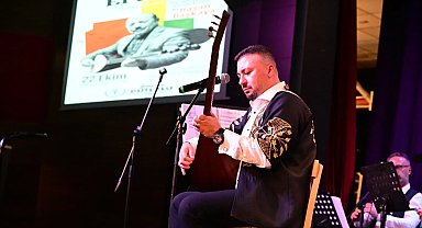 Manisa'da Neşet Ertaş türküleriyle unutulmaz gece