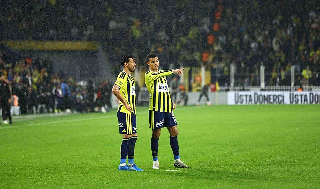 Mason Greenwood, 2. kez penaltı kaçırdı