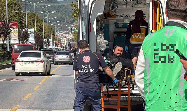 Menteşe'de kırmızı ışık ihlali kazaya neden oldu: 1 yaralı