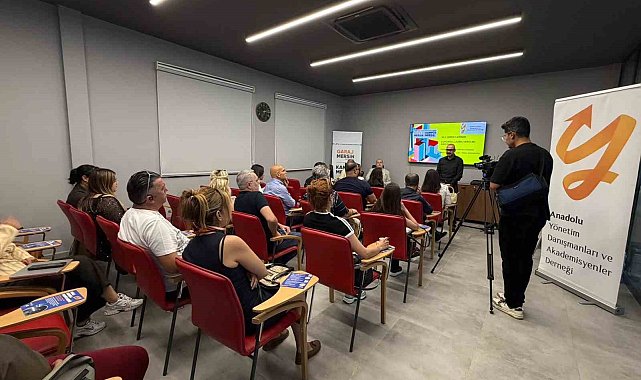 Mersin'de aile şirketlerine kurumsallaşma eğitimi