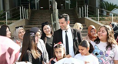 Mersin'de anne ve kızlar unutulmaz bir gün yaşadı