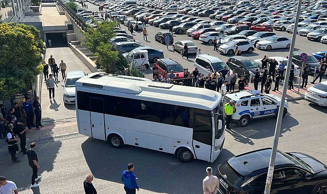 Mersin'deki operasyonda tutuklanan Vahap Seçer'inde aralarında olduğu 34 şüpheli cezaevine gönderildi