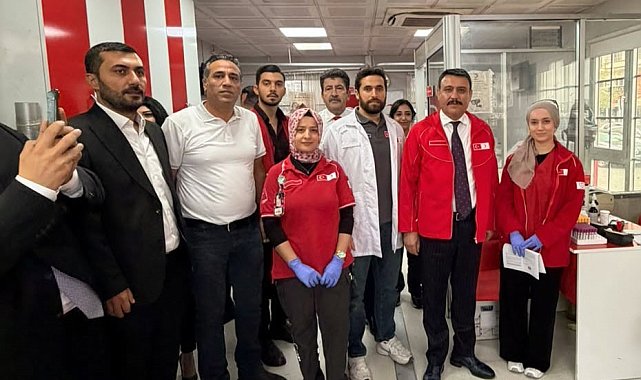 MHP'den "29 Ekimde kanımızla canımızla cumhuriyetin yanındayız" kampanyası