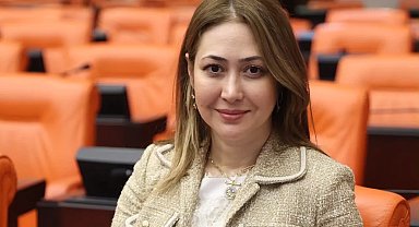 MHP'li Zuhal Karakoç trafik kazasında yaralandı! Ankara'da ameliyat edildi