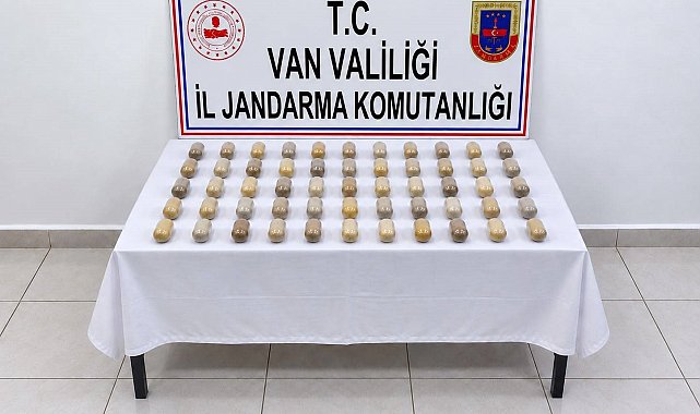 Midesinde ve bağırsaklarında 55 kapsül metamfetamin taşıyan şahıs tutuklandı
