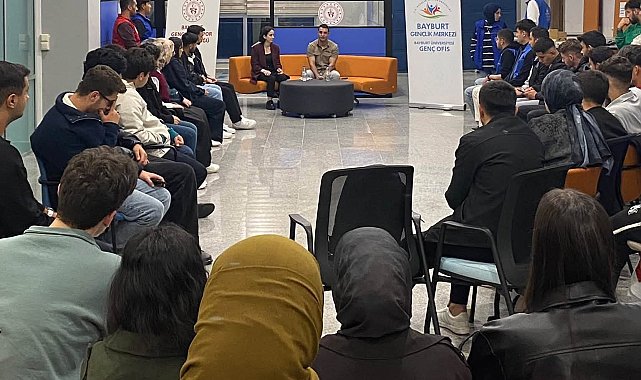 Milli boksör Şipal gençlerle buluştu