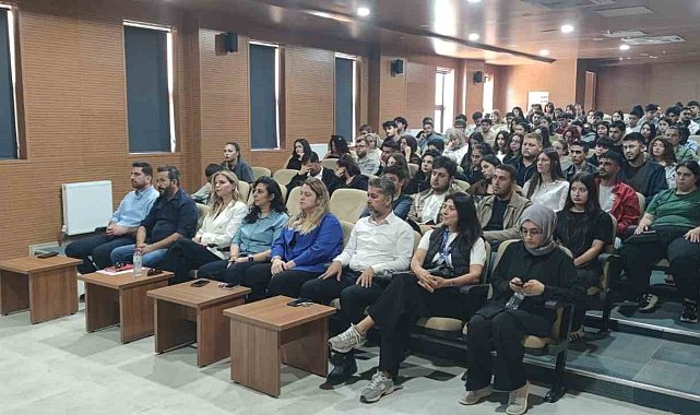 MKÜ öğrencilerine destek mekanizmaları anlatıldı