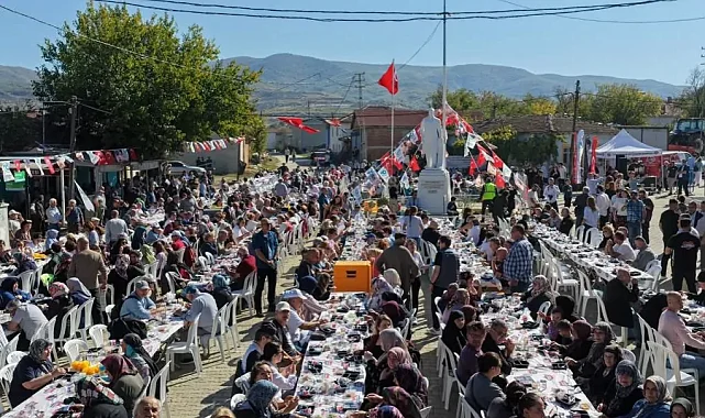 Mübadil torunları aynı sofrada buluştu
