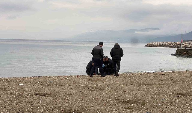 Mudanya'da plajda erkek cesedi bulundu
