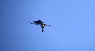 Mudanya'da SOLOTÜRK coşkusu: Gökyüzü gösterisine yoğun katılım