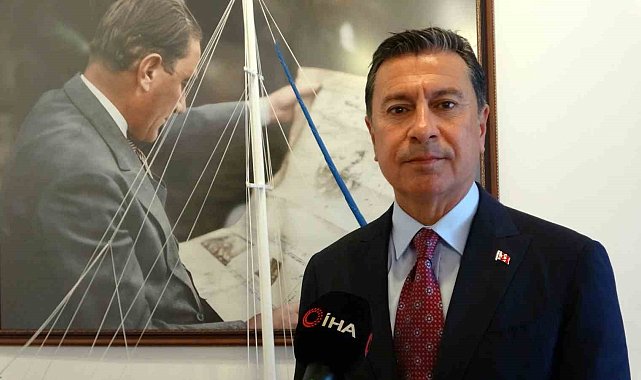 Muğla Büyükşehir Belediye Başkanı Aras parti değiştireceği iddialarını değerlendirdi