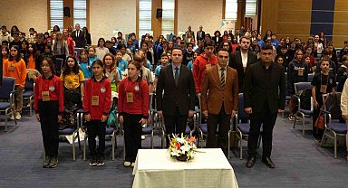 Muğla'da 60 öğrenci Çocuk İklim Zirvesi'nde gelecek için çözüm önerileri geliştirdi