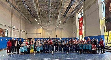 Muğla'da Cumhuriyet Kupası Hokey Turnuvası tamamlandı