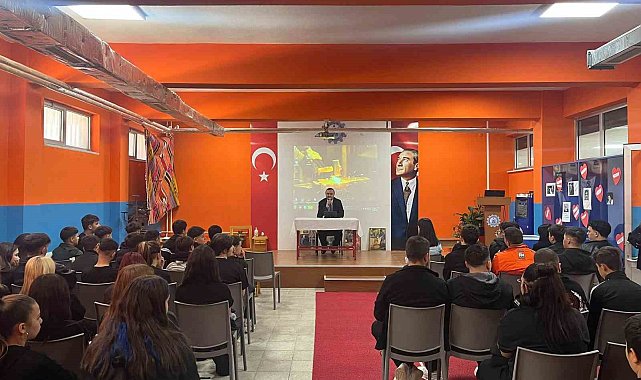 Muğla'da MESEM öğrencilerine "Cami ve Sosyal Hayat" konferansı