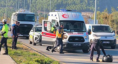Muğla'da motosiklet ile otomobil çarpıştı: 1 yaralı