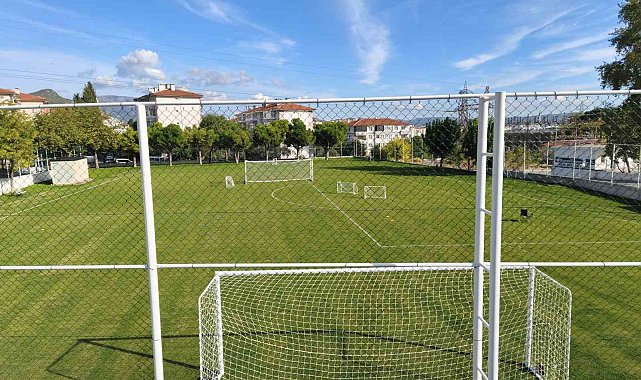 Muğlaspor'dan eski başkan Hamdi Yücel Gürsoy'a vefa