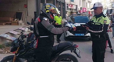 Mut'ta polis ekipleri kural tanımayan sürücülere göz açtırmıyor