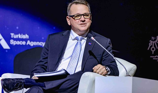 NASA Başkan Yardımcısı Anderson: "Ay yüzeyinde kalıcı varlık oluşturmaya başlayacağız, ardından hedefimizi Mars'a çevireceğiz"