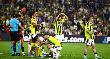 Nathan Ake, maça devam edemedi