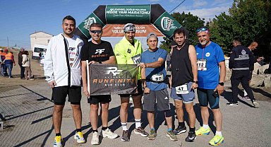 Niğde'de 3. Geleneksel Yarı Maratonu koşuldu