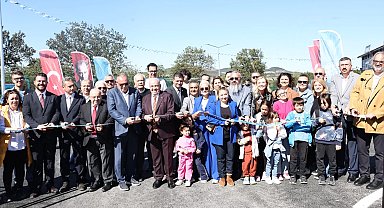 Nilüfer'de sahipsiz hayvanlar için "Umut Ağacı" açıldı