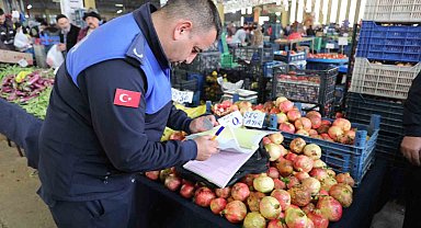 Odunpazarı Belediyesi'nden pazarlarda elektronik tartı denetimi