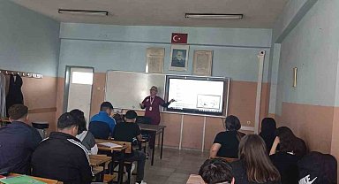 Öğrenciler diyabet ve obeziteye karşı bilgilendirildi