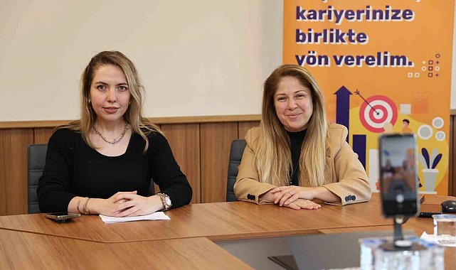 Öğrencilerle kariyer yolculuğu konuşuldu