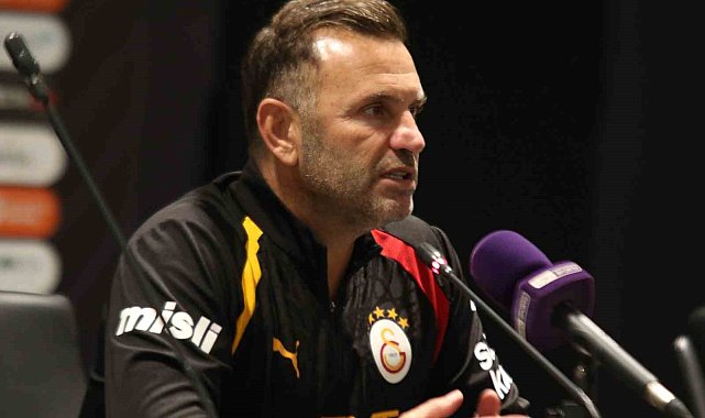 Okan Buruk: "Adını 'Süper Lig' koyuyorsanız, zemin de bu lige yakışıyor olması gerekir"
