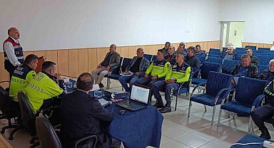 Okul servis şoförlerine trafik güvenliği eğitimi