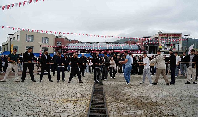 OMÜ'de yeni akademik yıl UyumFest'26 ile renklendi
