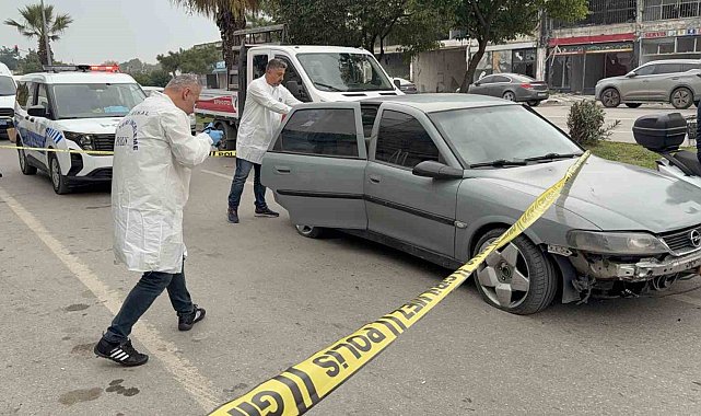 Önünü kestikleri şahsı bıçaklayıp aracının lastiklerini kestiler